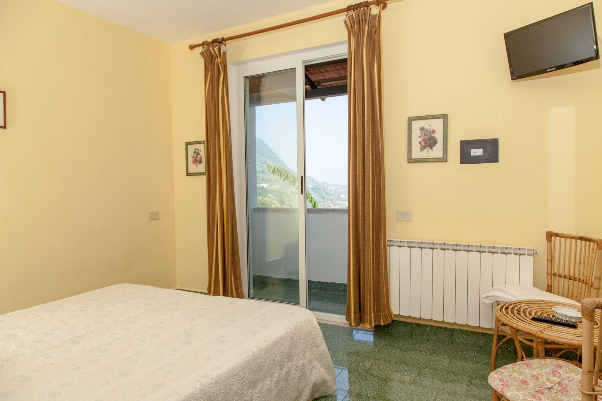 Hotel Ape Regina Casamicciola Terme Buitenkant foto