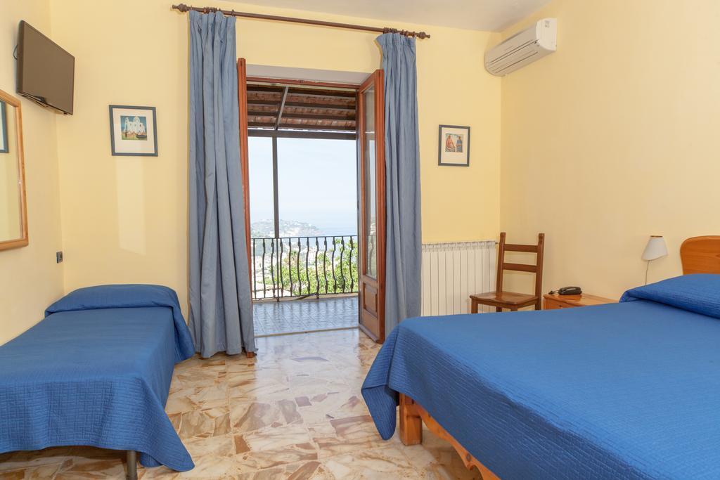 Hotel Ape Regina Casamicciola Terme Buitenkant foto