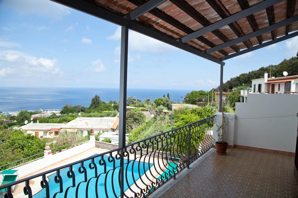 Hotel Ape Regina Casamicciola Terme Buitenkant foto